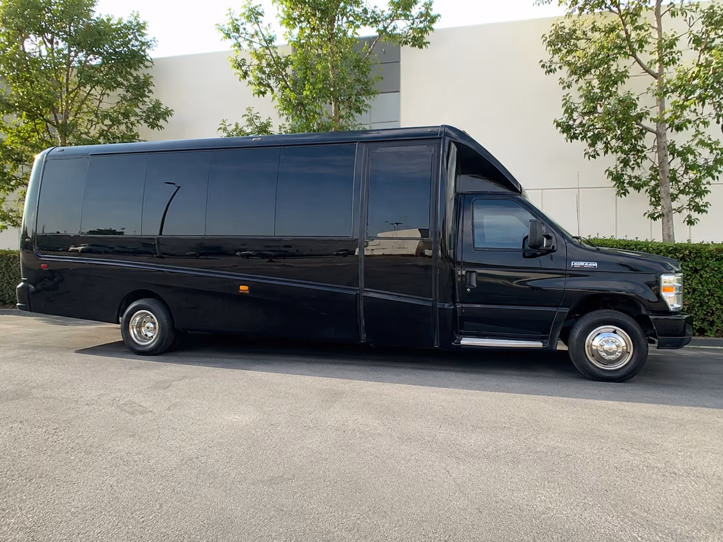 compare minibuses and party buses for every irvington prom group size