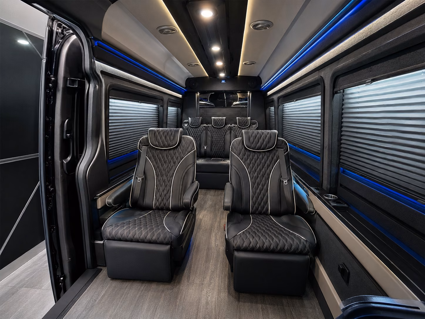 irvingtoncharterbuscompany com makes finding airport employee shuttles to ewr fast and easy