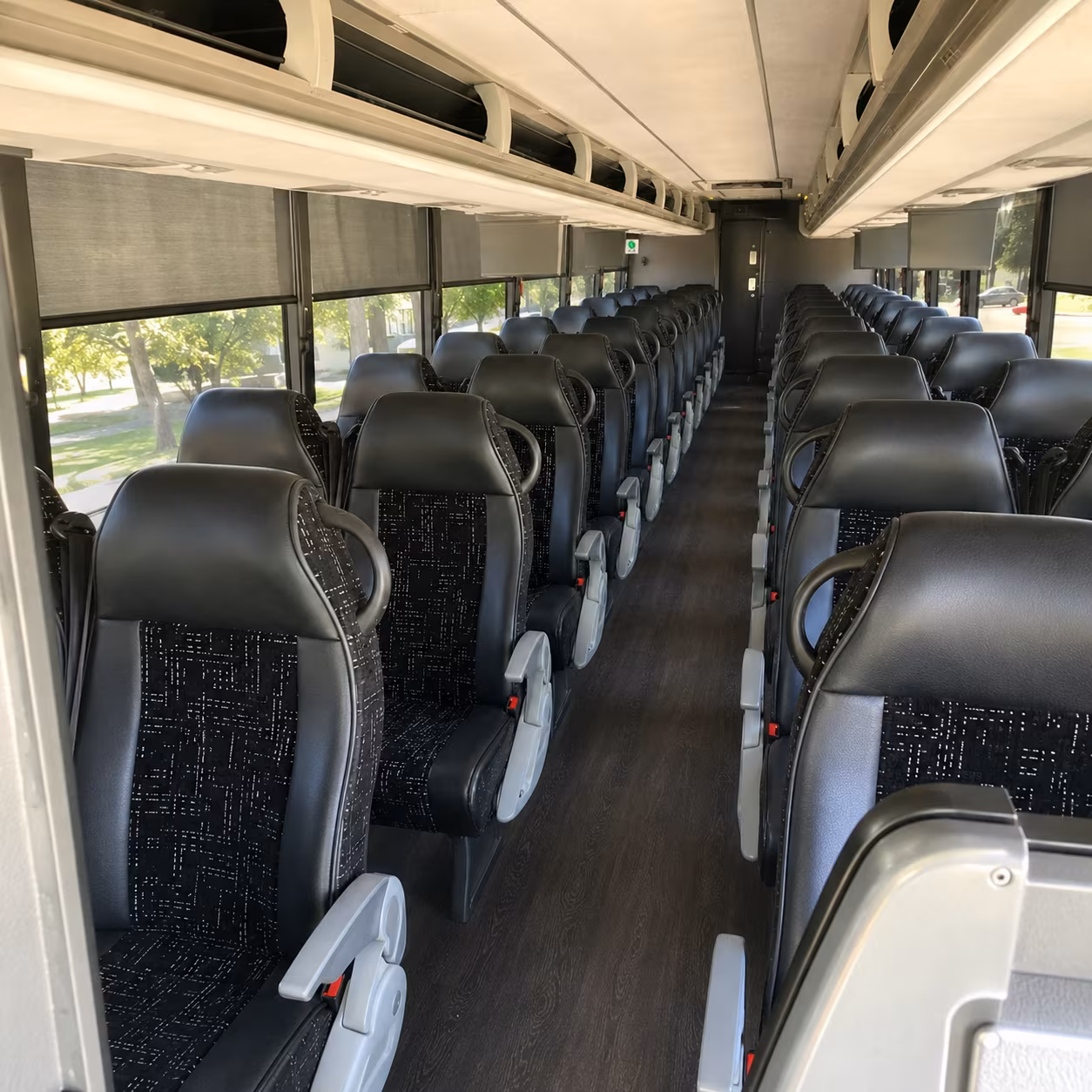 no direct transit to ewr from irvington a charter bus fills the gap